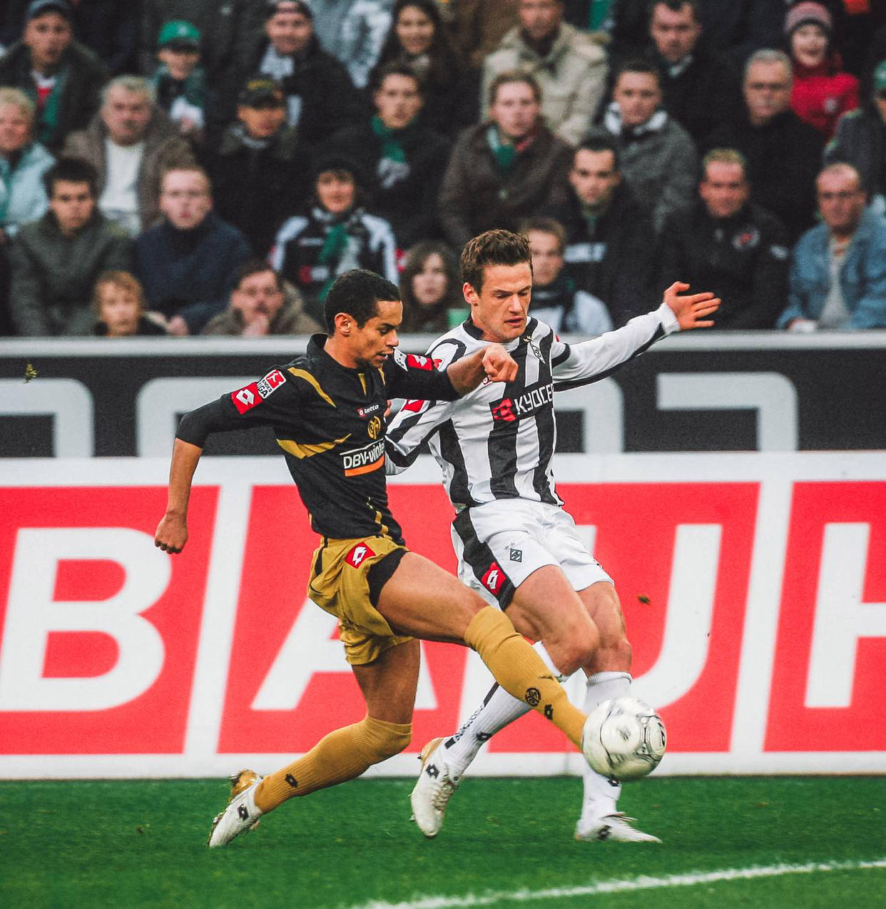 赛后突围战来临;门兴格拉德巴赫围绕欧冠再遭质疑;引发热议;赛程密集仍需轮换的简单介绍 赛后突围战来临;门兴格拉德巴赫围绕欧冠再遭质疑;引发热议;赛程密集仍需轮换的简单介绍